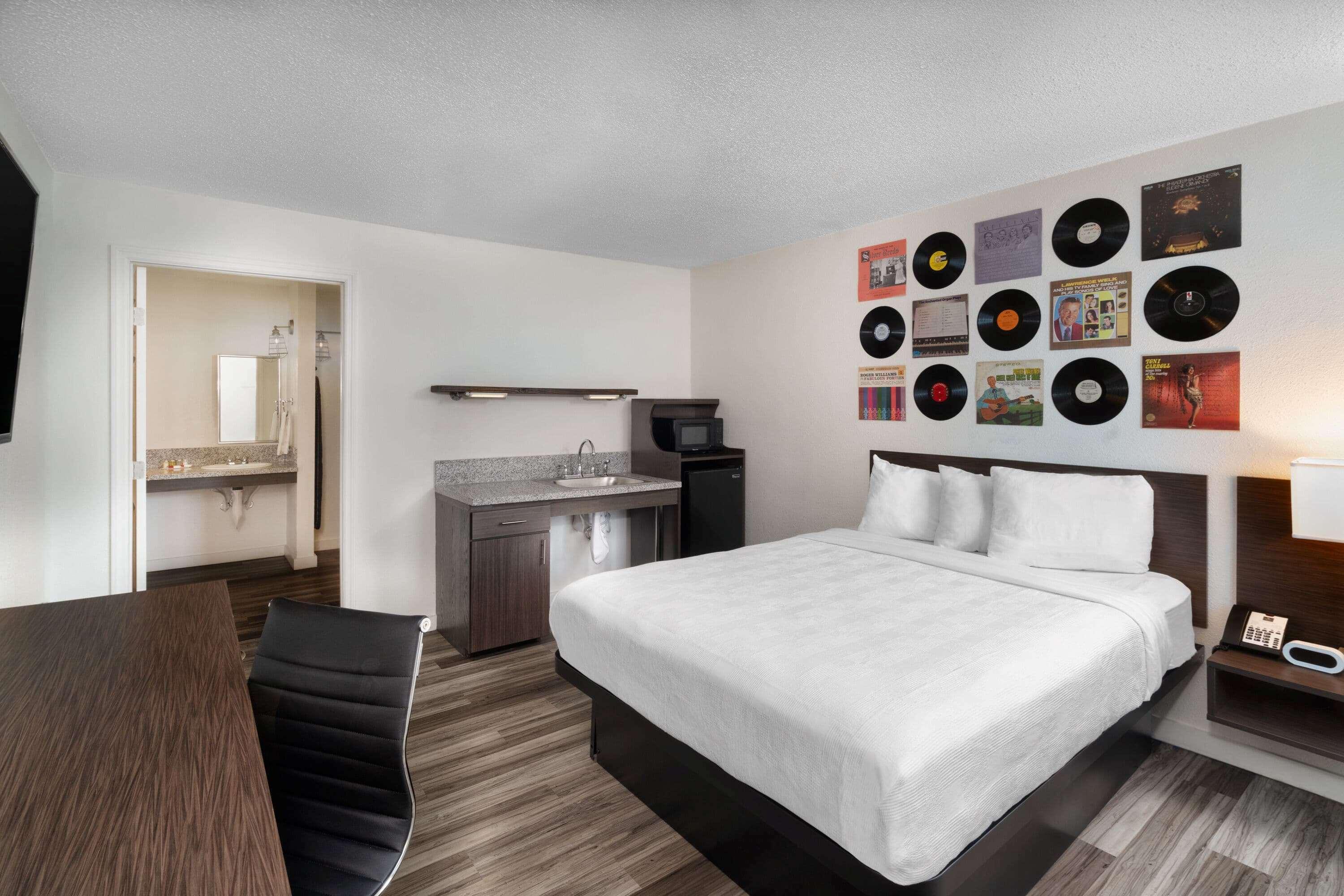ฮิลล์ไซด์ ครอสซิ่ง แนชวิลล์ อะ รามาดา บาย วินด์แฮม Hotel ภายนอก รูปภาพ